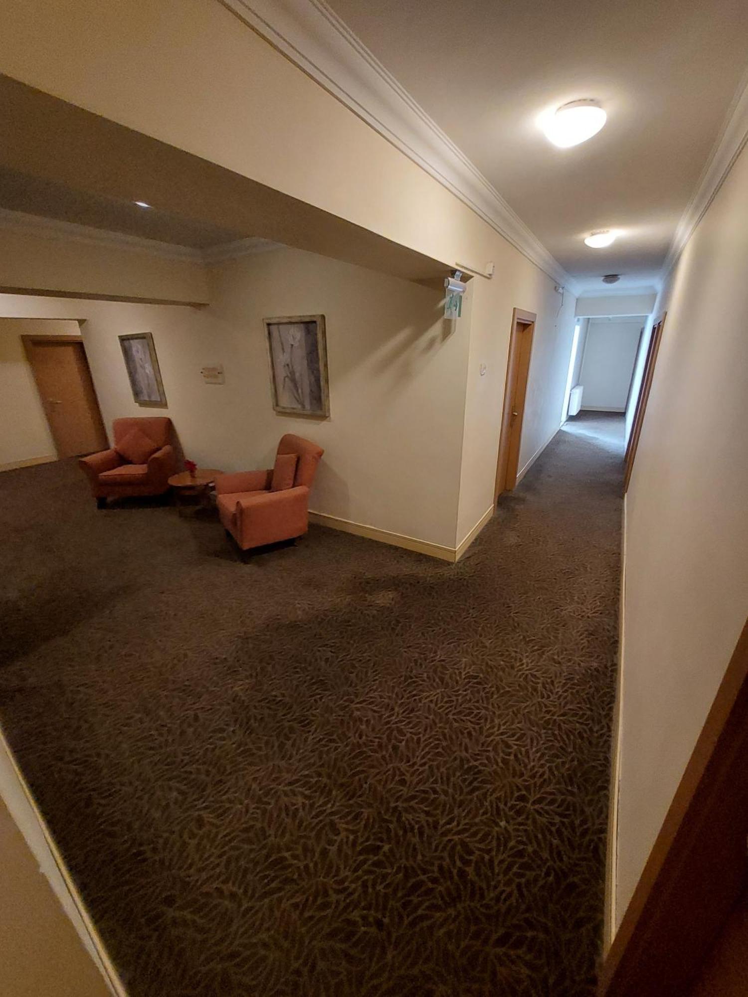 Park Hotel أديرني المظهر الخارجي الصورة