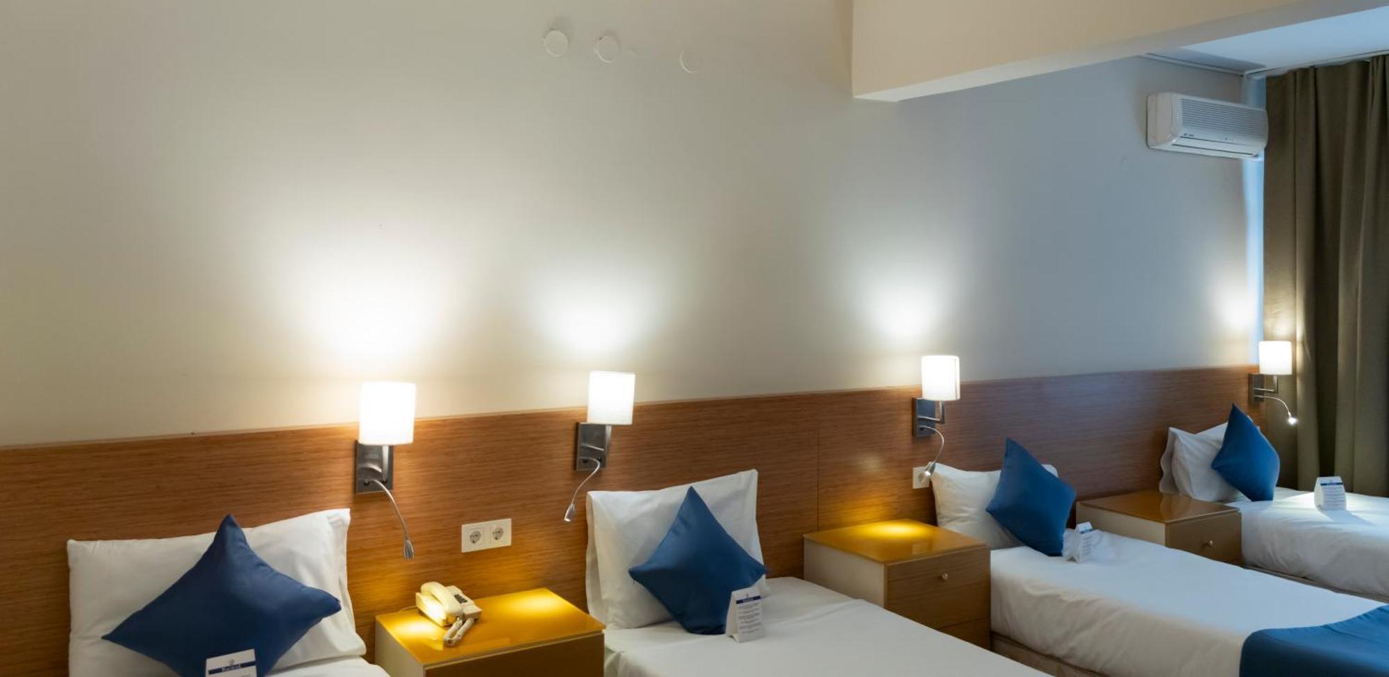 Park Hotel أديرني المظهر الخارجي الصورة